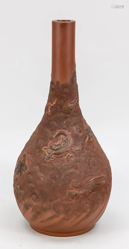 Yixing dragon vase, 19th/20t