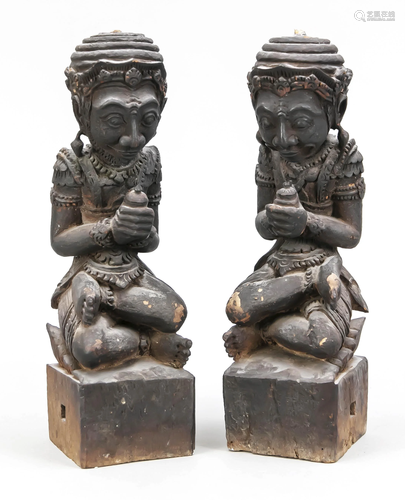 Pair of wooden figures, Thai