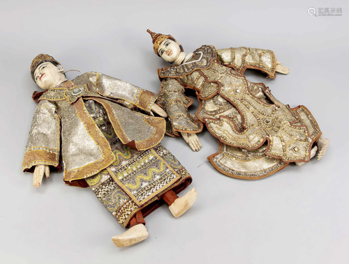 Pair of wooden dolls, Thaila