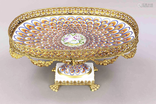 Oval centerpiece, Limoges, France, 2