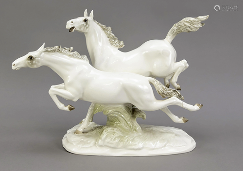 Pair of galloping white horses, Huts