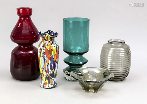 Set of five pieces, 20th c., 4 vases