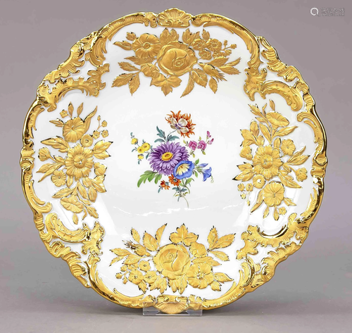 A showpiece plate, Meissen, mark aft