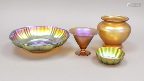 Set of four pieces of glass, 1st hal