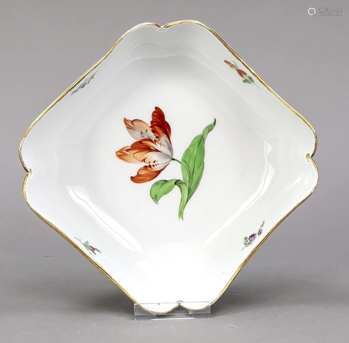 Square bowl, Meissen, Knauff swords