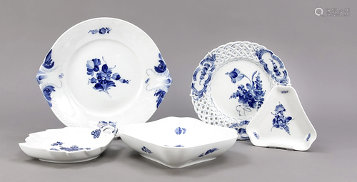 Five serving pieces, Royal Copenhage