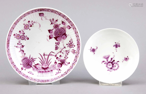 Two small bowls, Meissen, flower pai