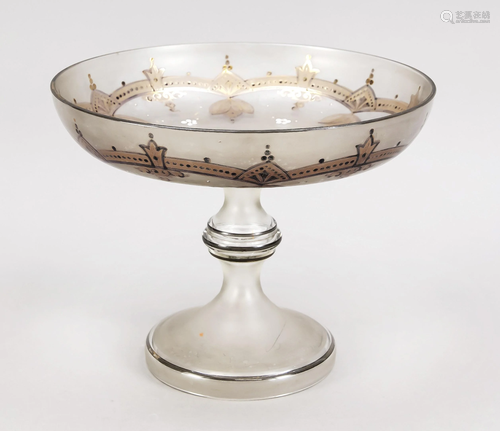 Round table centrepiece, c. 1900, ro