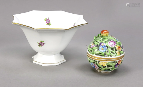 Small bowl and bonbonniÃ¨re, Herend,