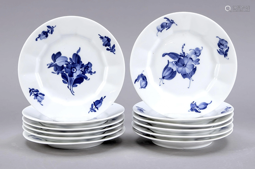 Twelve cake plates, Royal Copenhagen