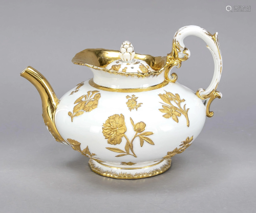 Teapot, Meissen, 18th century, bulbo