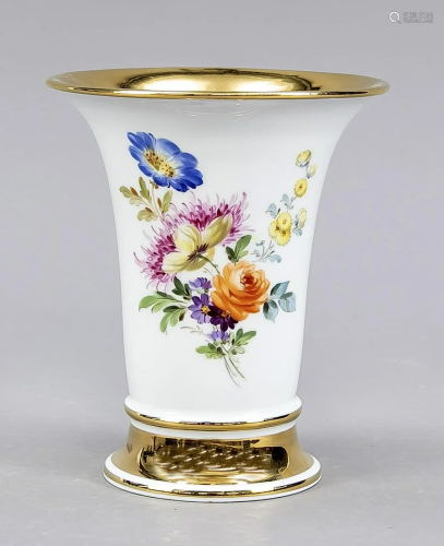 Small trumpet vase, Meissen, Knauff