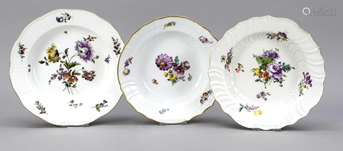 Three deep plates with similar flora