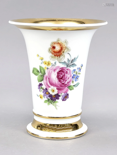 Trunmpet vase, Meissen, mark after