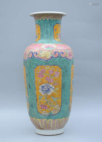 Famille Rose Flower Baluster Vase