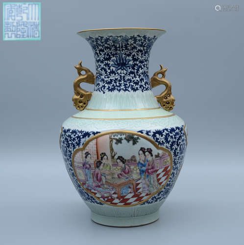 Qianlong Enamel Noble Lady Vase with Two Handles