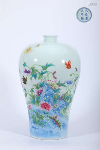 Famille Rose Butterfly Flower Meiping Vase