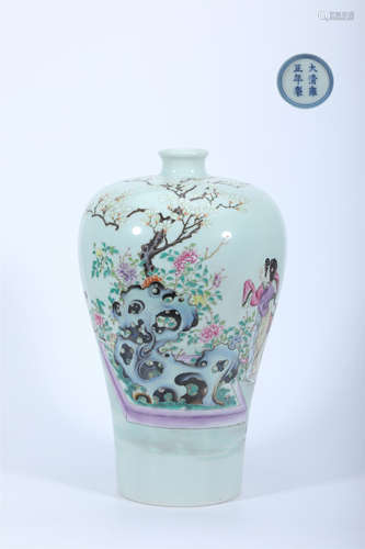 Famille Rose Figure Meiping Vase