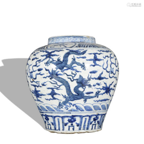 A blue and white 'dragon' jar