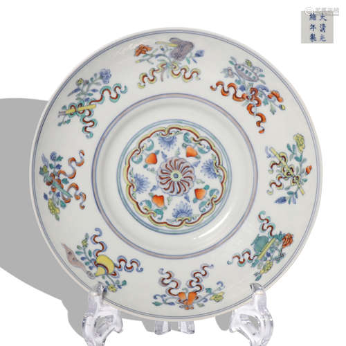 A Dou cai 'floral' dish