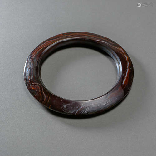 CHINESE AGATE BRACELET, HAN DYNASTY