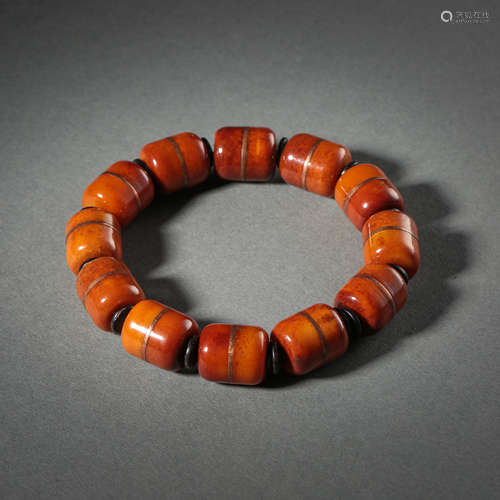 CHINESE BEESWAX HAND BRACELET, QING DYNASTY