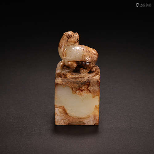 CHINESE HAN DYNASTY HETIAN JADE SEAL