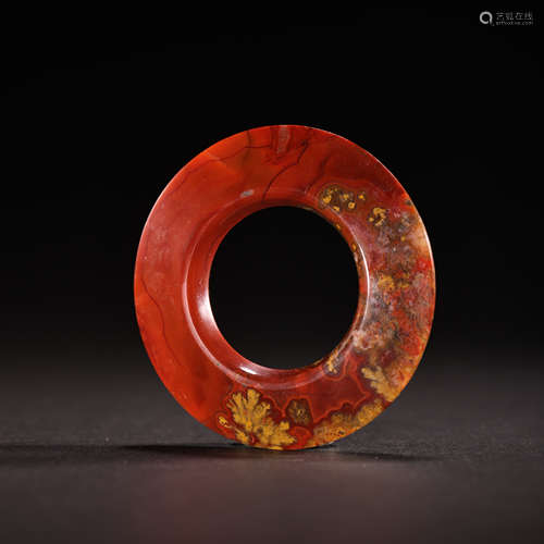 CHINESE AGATE RING FROM HAN DYNASTY