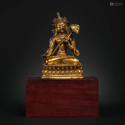 CHINESE GILT BRONZE BUDDHA, QING DYNASTY