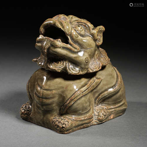 YUE WARE LION AROMATHERAPY, LATE TANG OR FIVE DYNASTIES, CHI...