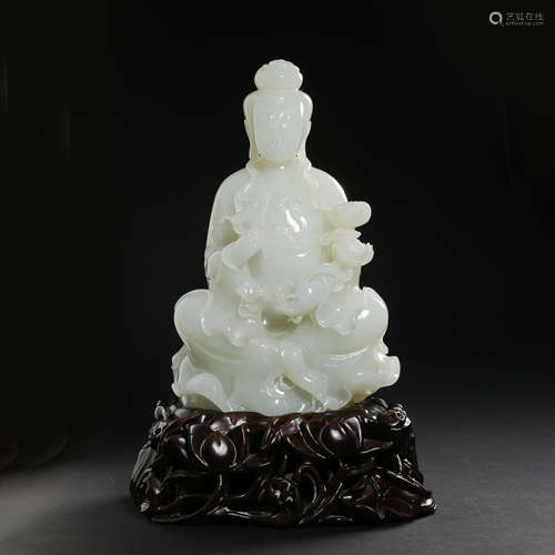 CHINESE QING DYNASTY HETIAN JADE GUANYIN