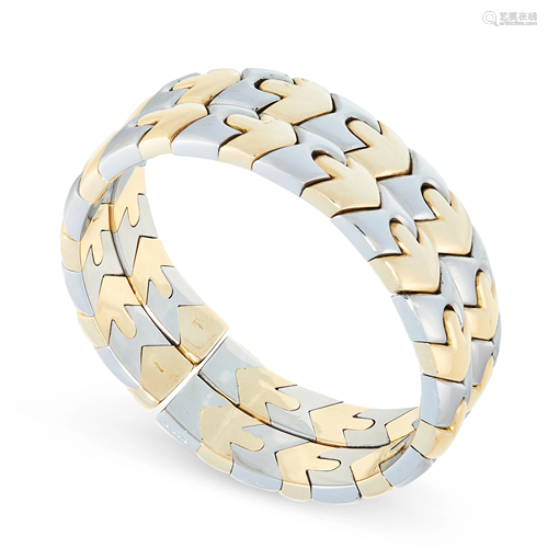 A VINTAGE CUFF BANGLE, BULGARI CIRCA 1980 in 18ct