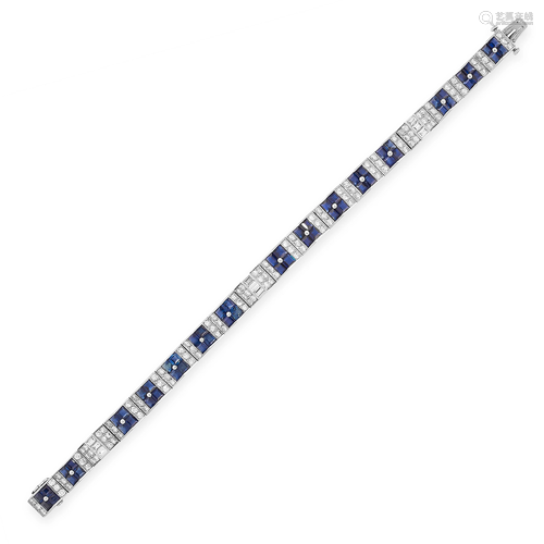 AN ART DECO SAPPHIRE AND DIAMOND BRACELET, CARTIER