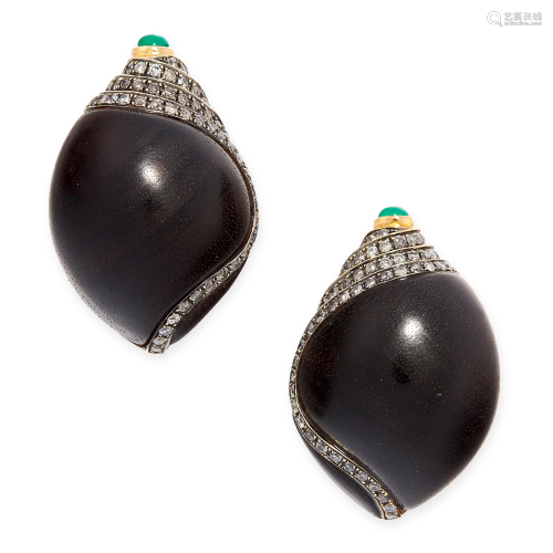 A PAIR OF WOOD, DIAMOND AND EMERALD CLIP EARRINGS in