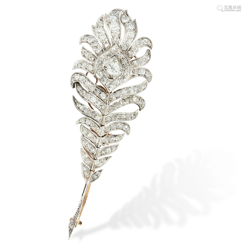 A DIAMOND PEACOCK FEATHER BROOCH in yellow gold (w…