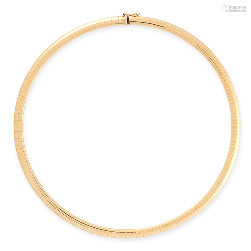 A YELLOW GOLD COLLAR NECKLACE in 18ct yellow gold,