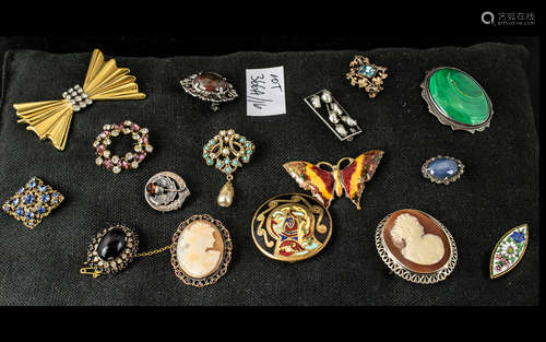 Vintage and Antique Brooches, Includes Malachite and Silver ...