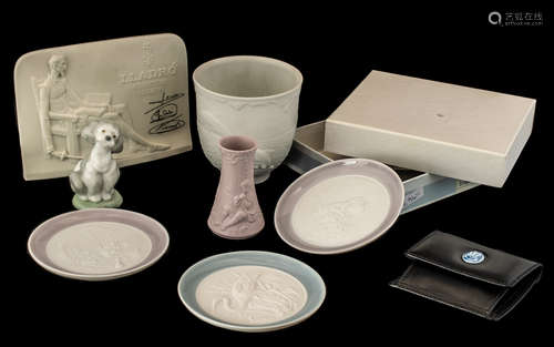 Collection of Lladro, comprising Lladro Collector's Society ...