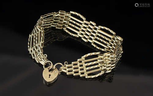 Ladies 9ct Gold - Fancy 6 Bar Gate Bar Bracelet, With Heart ...