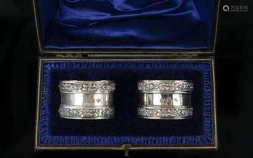 Edwardian Period Fine Quality Boxed Pair of Sterling Silver ...