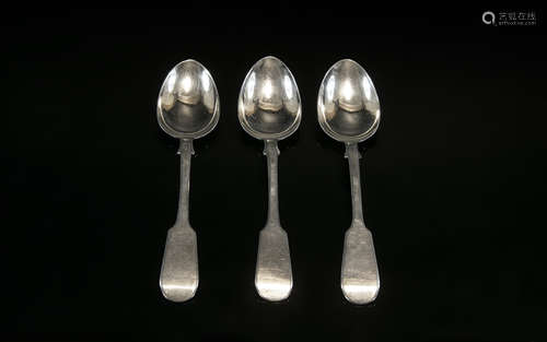 Three Scottish Provincial Elgin Tea Spoons by William Fergus...