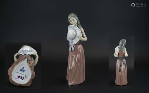 Lladro Hand Painted Porcelain Figure 'Bashful', model no.500...