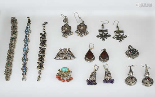 Excellent Collection of Early 20th Century Stone Set Silver ...