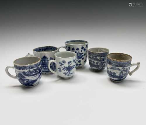Six Chinese Export porcelain blue and white cups, 18th centu...