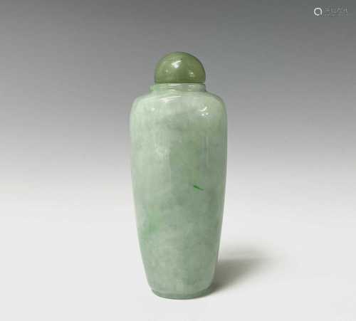 A Chinese jadeite snuff bottle, 19th century, height 7cm.