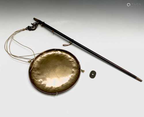 A set of Japanese opium scales, 19th century, the staff with...