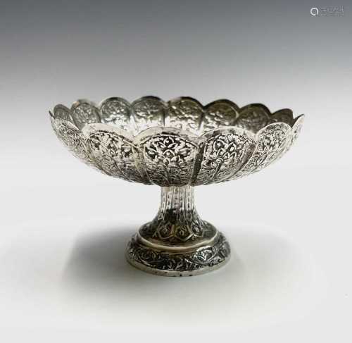 A Persian silver bon bon dish, circa 1900, height 8cm, diame...
