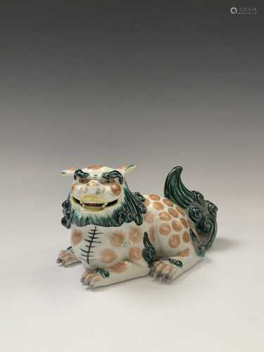 A Japanese porcelain shishi or lion dog, late 19th century, ...