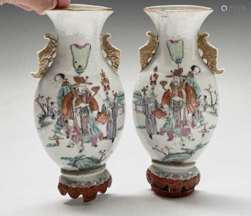 A pair of Chinese famille rose porcelain wall pockets, 19th ...