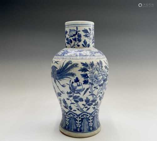 A Chinese porcelain blue and white baluster vase, 19th centu...